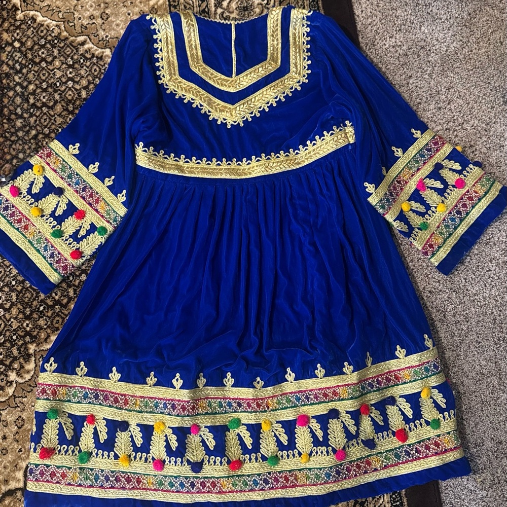 Hand made embroidered vintage coat/chapan - Picture 3 of 7